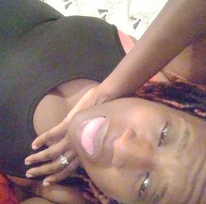 Meet your Posher, Dione